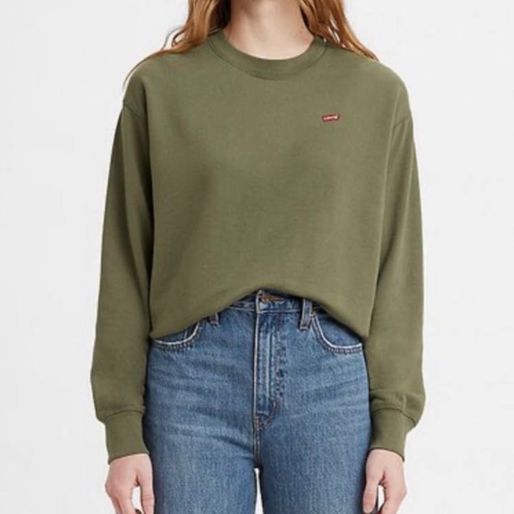 Levi’s pullover crewneck sweater size medium olive green